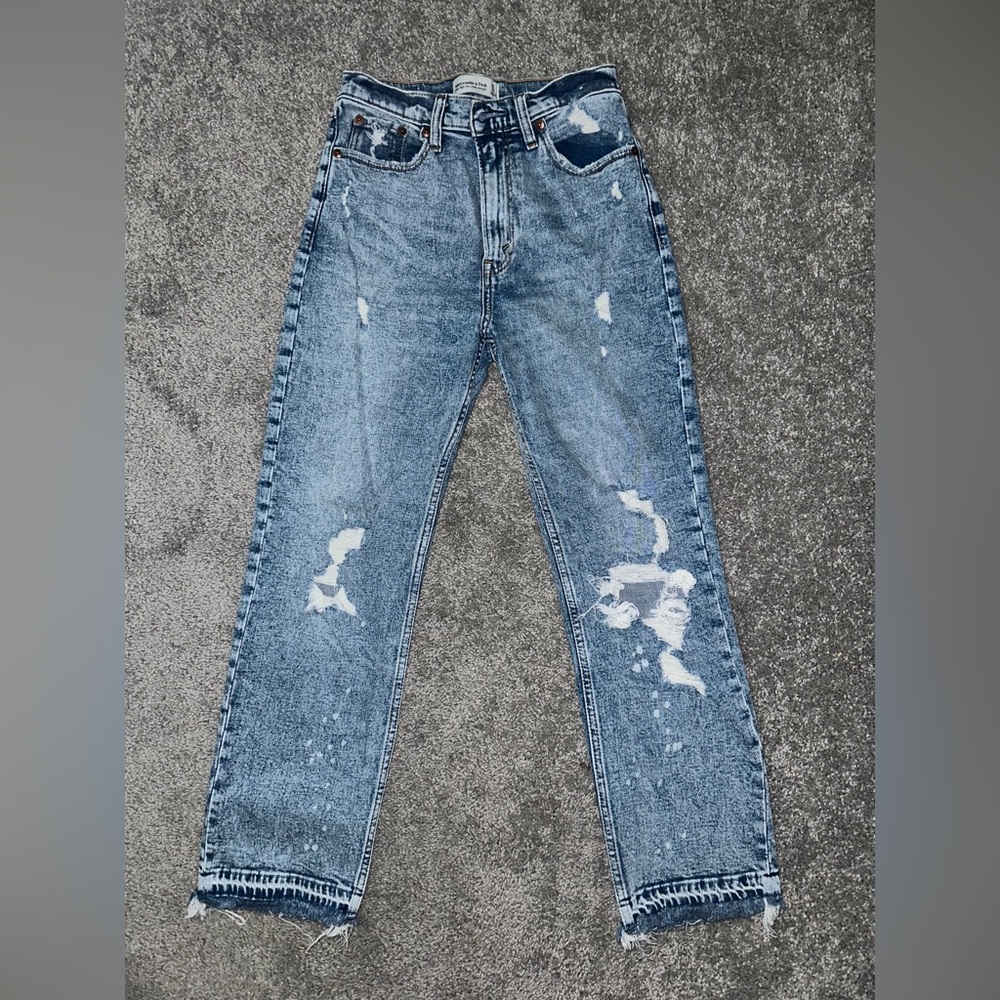 A&F Ultra High Rise Ankle Straight Jeans